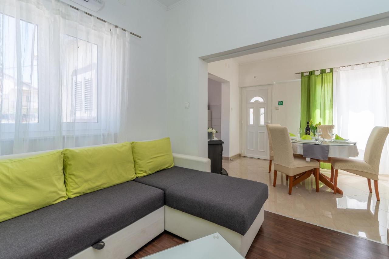 Apartment Roko Trogir Zewnętrze zdjęcie
